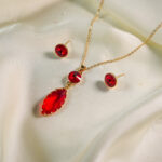 New Stylish/Fashionable Necklace & Earrings Set / For Girls or Women - Image 6