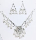 New Crystal Jewellery Nacklace Set With Earrings / For Ladies - Image 3