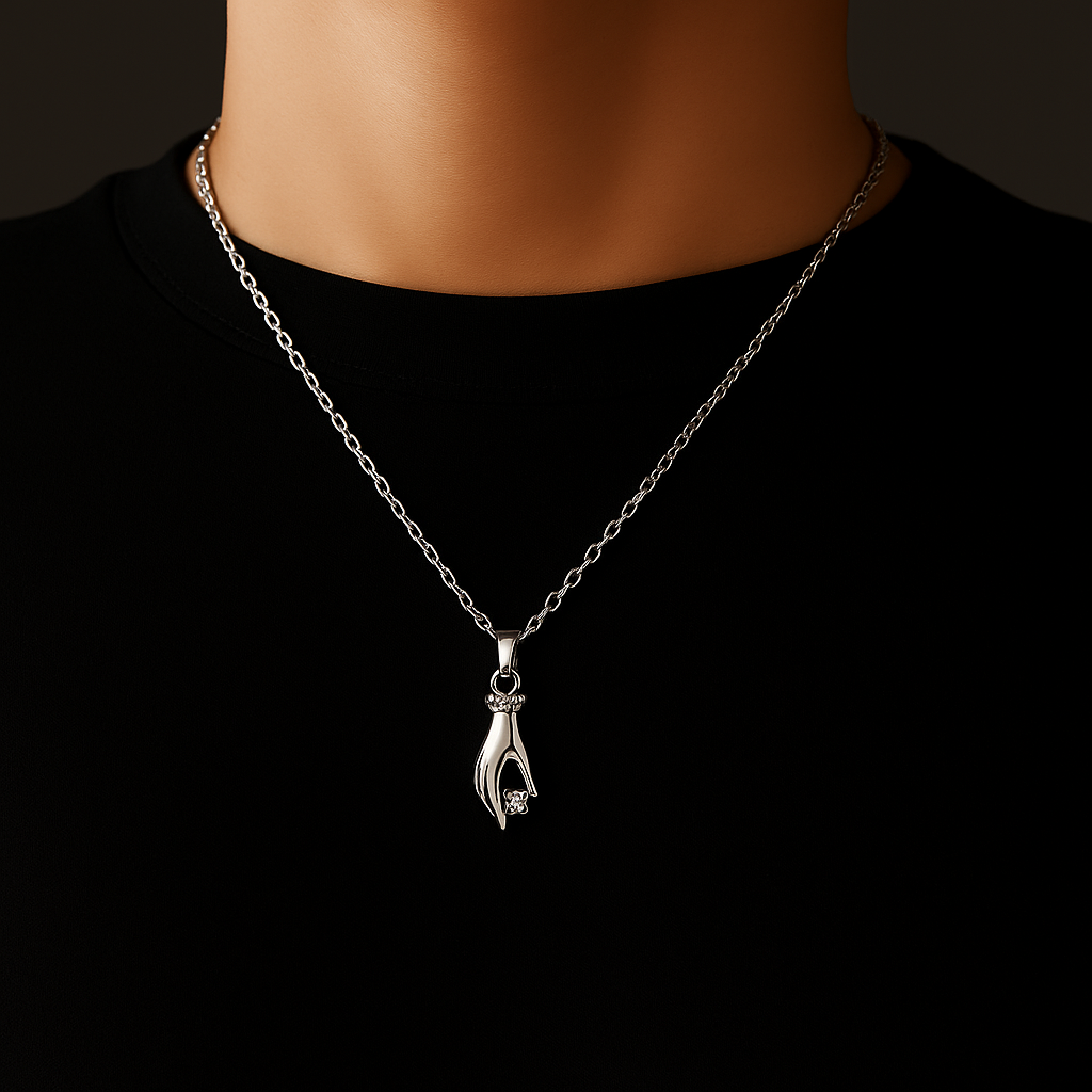 New Silver Chain with Zircon Hand Locket/Pendants/Necklace for Girls/Women/Men